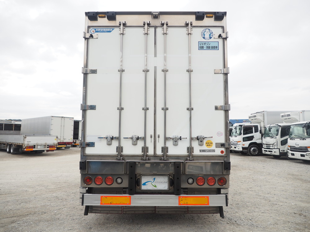 いすゞ ギガ 冷凍バン 大型 LKG-CYL77AA 年式 H22[写真06]