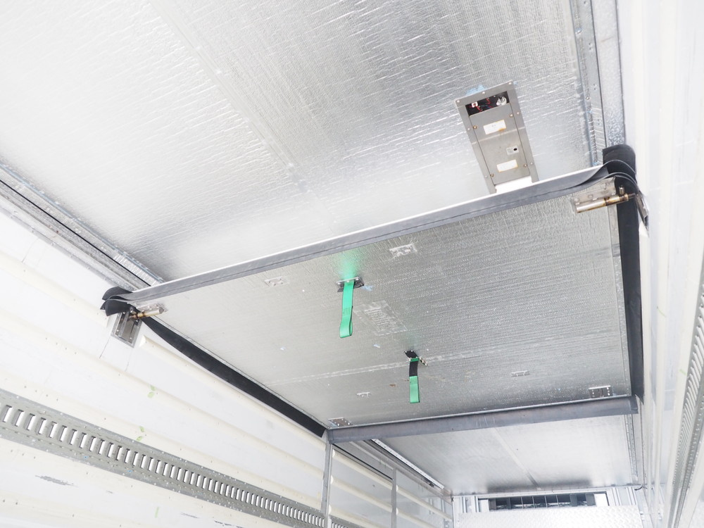 いすゞ ギガ 冷凍バン 大型 LKG-CYL77AA 年式 H22[写真27]