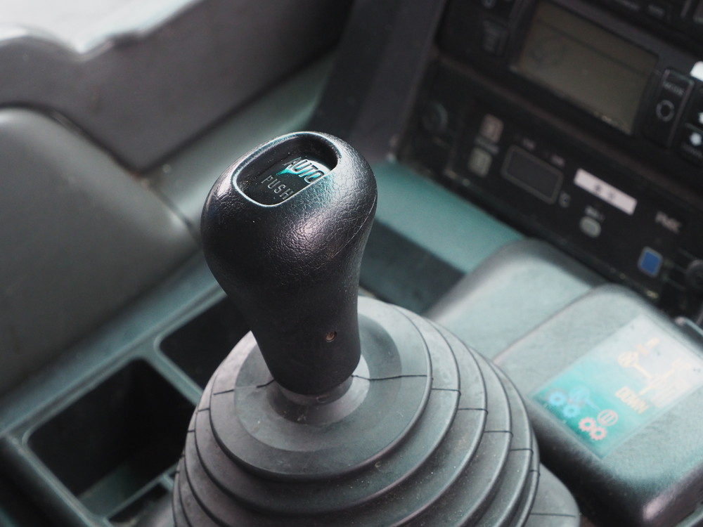 いすゞ ギガ 冷凍バン 大型 LKG-CYL77AA 年式 H22[写真37]