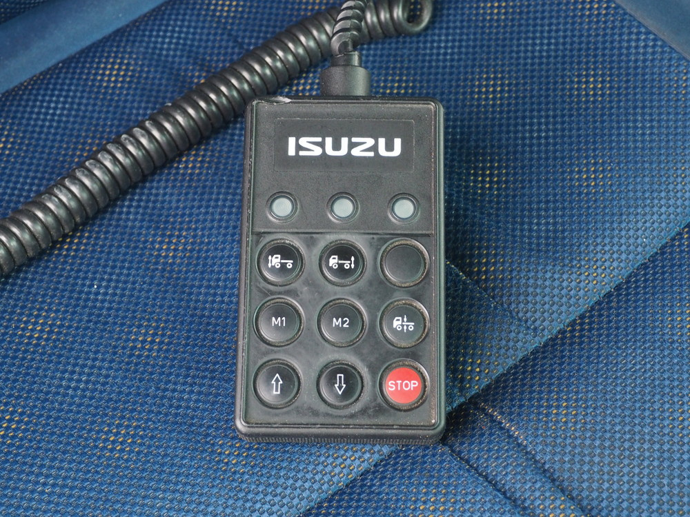 いすゞ ギガ 冷凍バン 大型 LKG-CYL77AA 年式 H22[写真41]