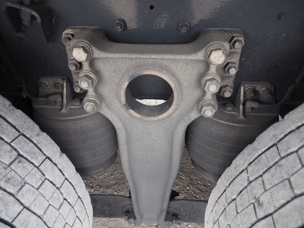 いすゞ ギガ 冷凍バン 大型 LKG-CYL77AA 年式 H22[写真48]