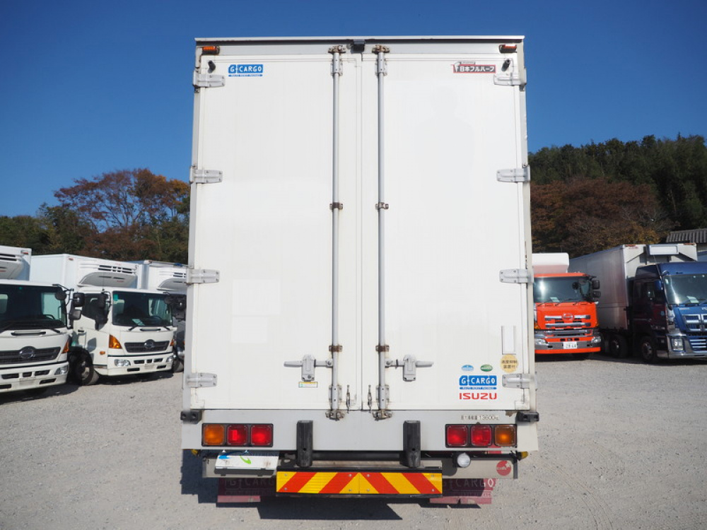 いすゞ ギガ ウイング車 大型 QKG-CYJ77A 年式 H26[写真06]