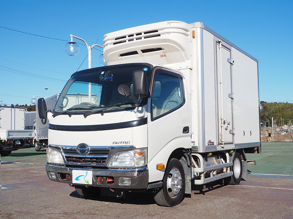 日野 デュトロ 冷凍バン 小型 BKG-XZU308M 年式 H22[写真01]
