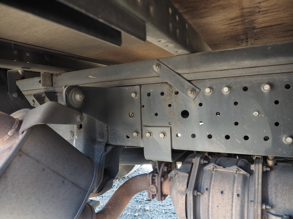 いすゞ エルフ バン車 小型 BKG-NLR85AN 年式 H20[写真25]