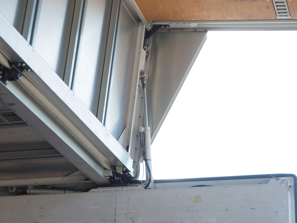 日野 レンジャー ウイング車 中型 BKG-FD7JLYA 年式 H22[写真12]