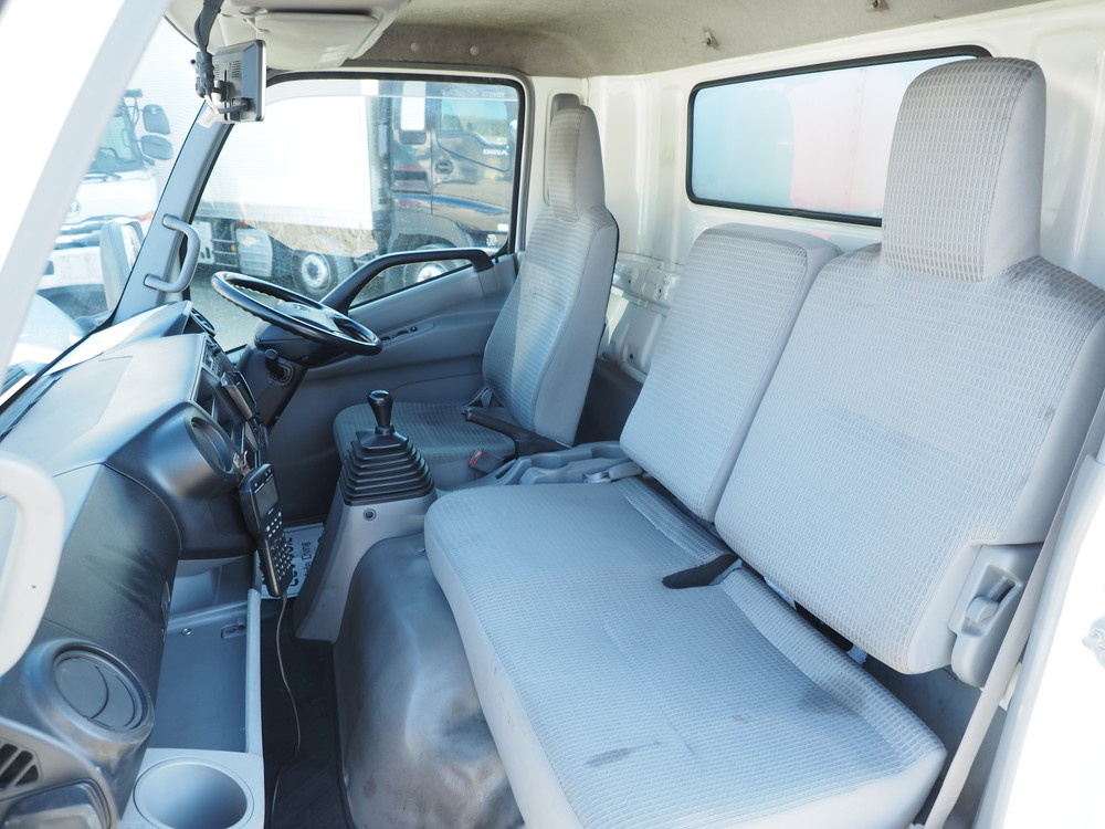 トヨタ ダイナ バン車 小型 TKG-XZU710 年式 H25[写真30]