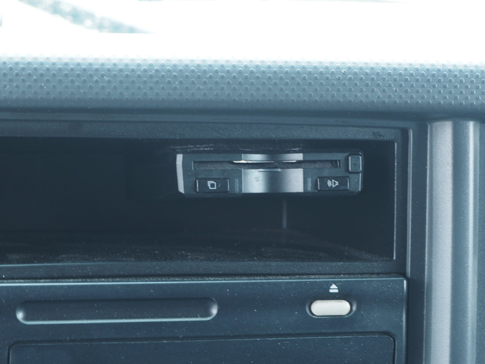 いすゞ フォワード ウイング車 中型 TKG-FRR90T2 年式 H28[写真40]