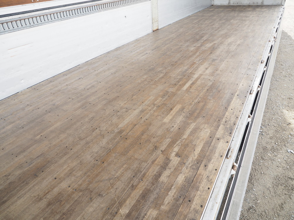 いすゞ ギガ ウイング車 大型 QKG-CYJ77A 年式 H24[写真24]