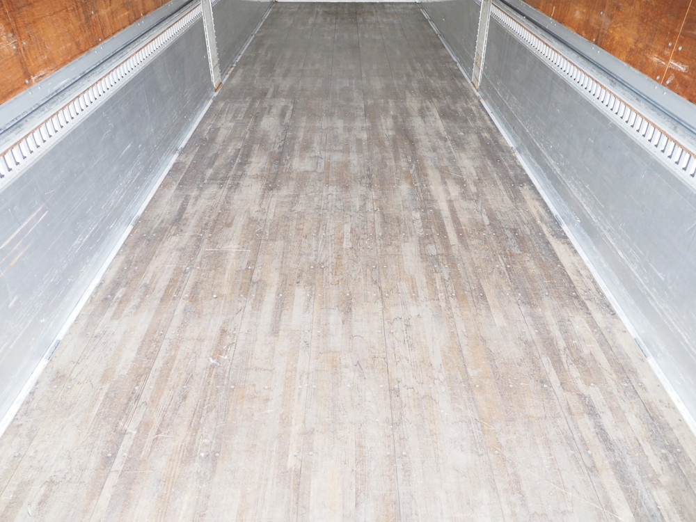 いすゞ ギガ ウイング車 大型 QKG-CYJ77A 年式 H24[写真27]