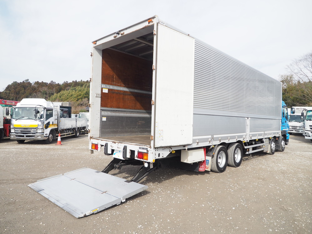 いすゞ ギガ ウイング車 大型 QKG-CYJ77A 年式 H24[写真31]