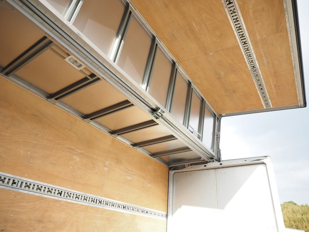 三菱ふそう キャンター ウイング車 小型 TKG-FEB50 年式 H26[写真21]