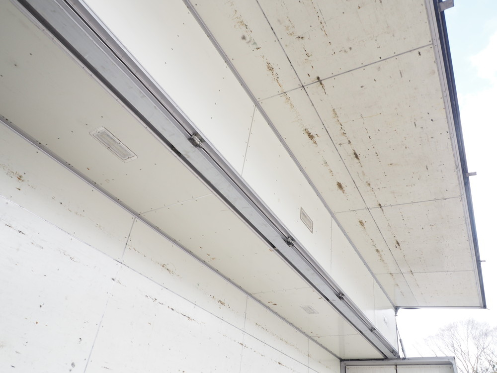 日野 グランドプロフィア ウイング車 大型 LKG-FW1EXBJ 年式 H23[写真22]