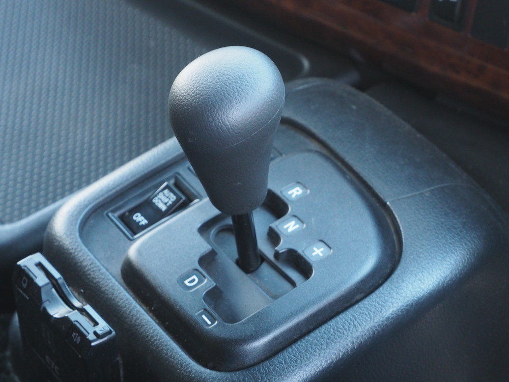 日野 グランドプロフィア ウイング車 大型 LKG-FW1EXBJ 年式 H23[写真34]