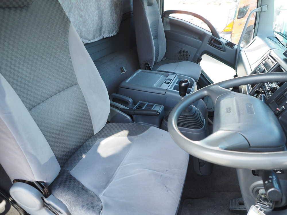 いすゞ フォワード ウイング車 中型 PDG-FRR34T2 年式 H21[写真33]