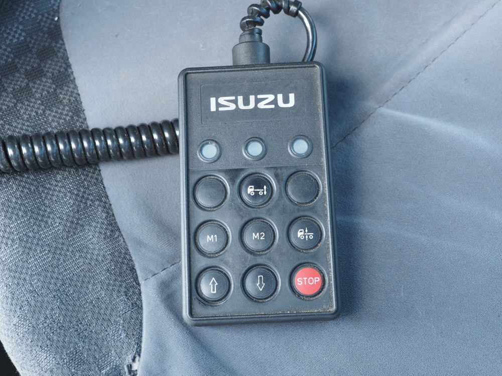 いすゞ フォワード ウイング車 中型 PDG-FRR34T2 年式 H21[写真40]