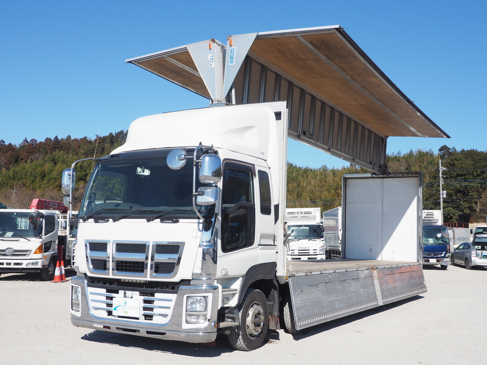 いすゞ ギガ ウイング車 大型 QKG-CYJ77A 年式 H26[写真11]