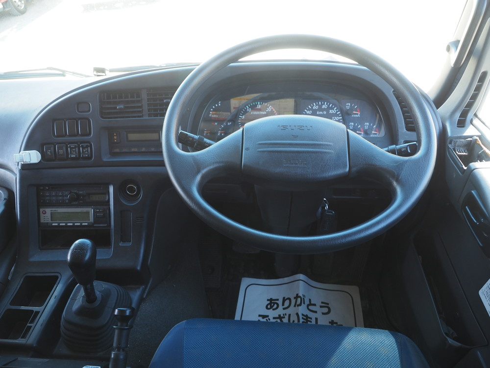いすゞ ギガ ウイング車 大型 QKG-CYJ77A 年式 H26[写真34]