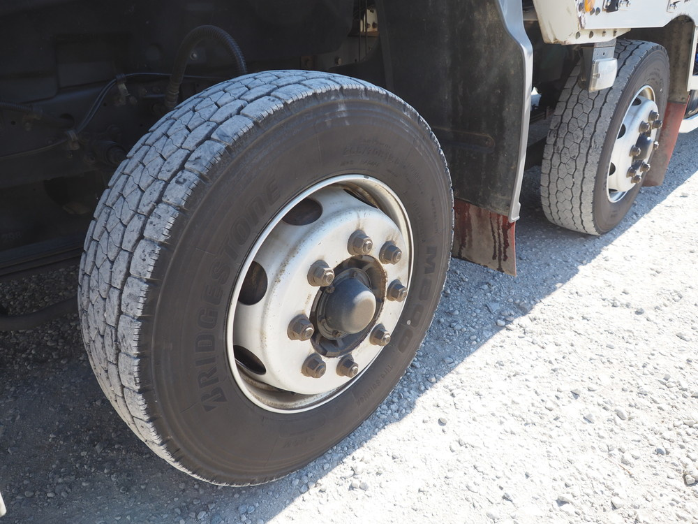 いすゞ ギガ ウイング車 大型 QKG-CYJ77A 年式 H26[写真53]