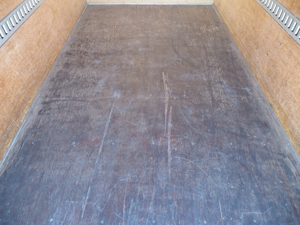 いすゞ エルフ バン車 小型 BKG-NLR85AN 年式 H20[写真16]