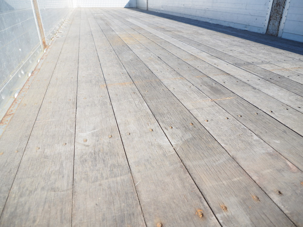 いすゞ ギガ 平ボディ 大型 QKG-CYJ77A 年式 H27[写真21]