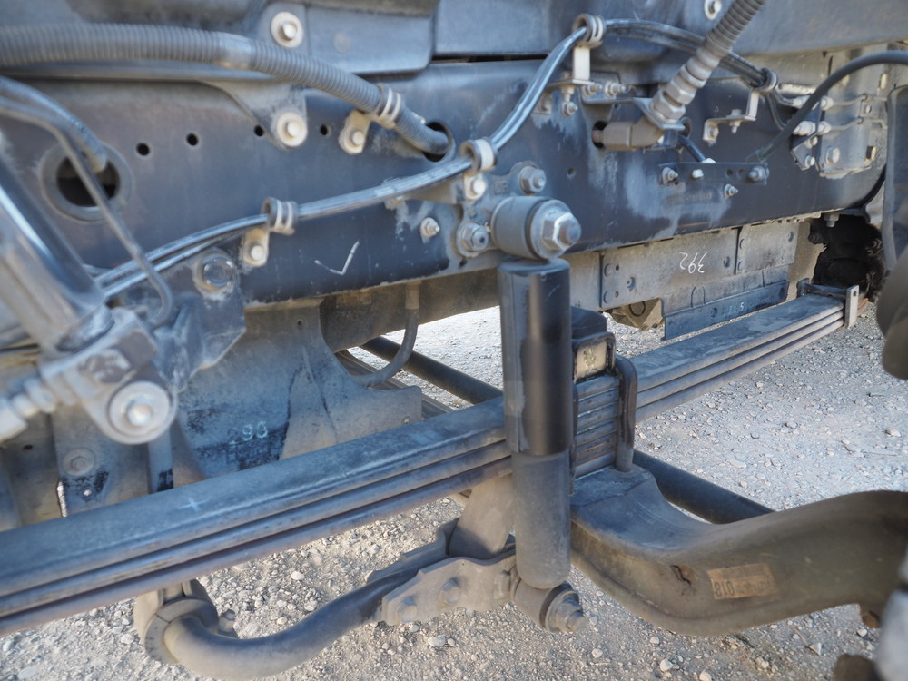 いすゞ ギガ 平ボディ 大型 QKG-CYJ77A 年式 H27[写真42]