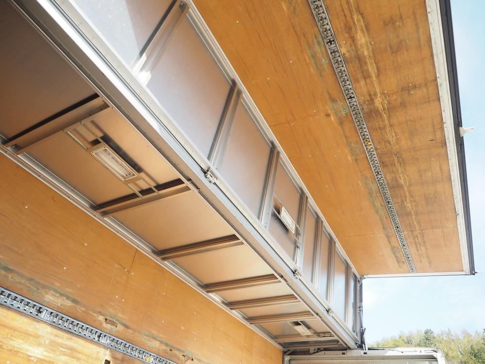 いすゞ フォワード ウイング車 中型 PDG-FRR34T2 年式 H21[写真21]