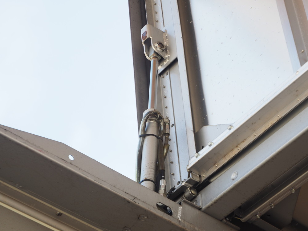 いすゞ フォワード ウイング車 中型 PDG-FRR34T2 年式 H21[写真13]