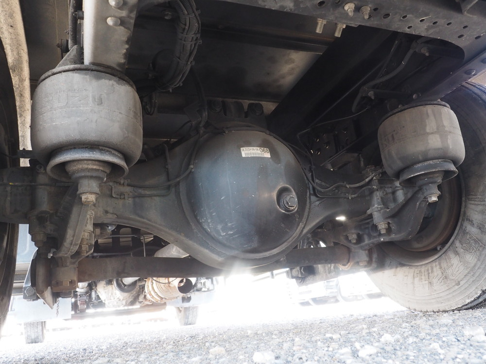 いすゞ フォワード 冷凍バン 中型 TKG-FRR90T2 年式 H27[写真46]