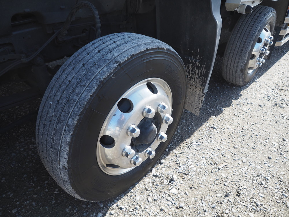 いすゞ ギガ ウイング車 大型 QKG-CYJ77B 年式 H29[写真60]