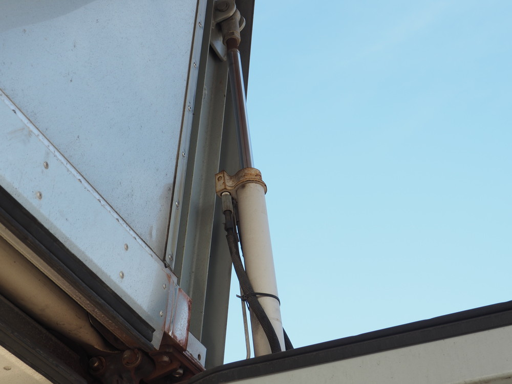 日野 レンジャー 冷凍ウイング 中型 BDG-FD8JMWA 年式 H20[写真21]