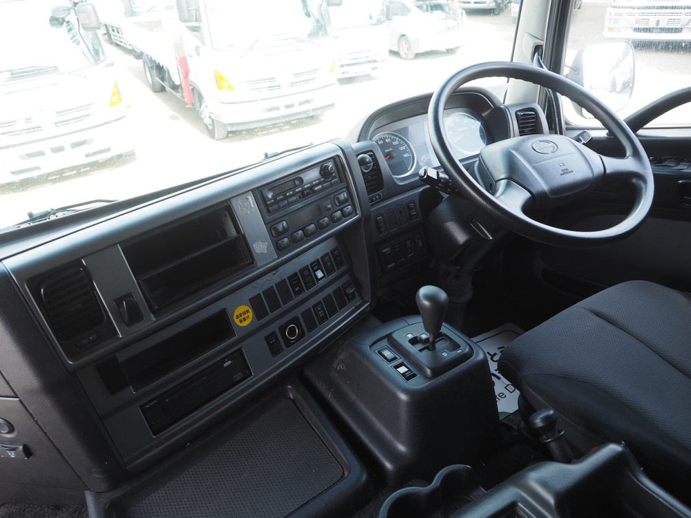 日野 グランドプロフィア ウイング車 大型 LKG-FW1EXBG 年式 H23[写真35]