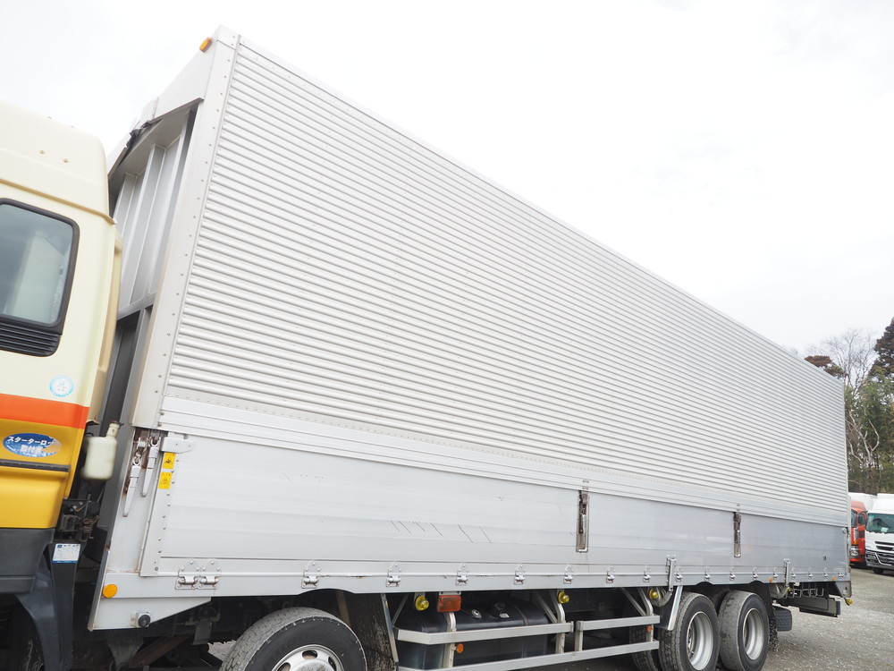 いすゞ ギガ ウイング車 大型 PKG-CYJ77W8 年式 H20[写真15]