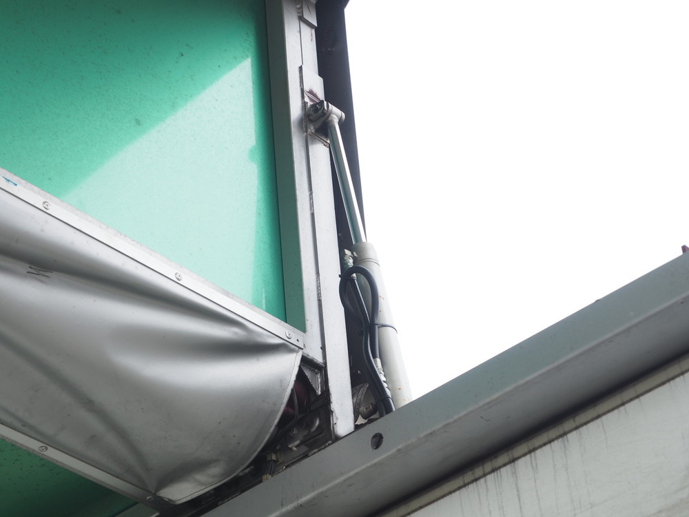 いすゞ ギガ ウイング車 大型 PKG-CYJ77W8 年式 H20[写真19]