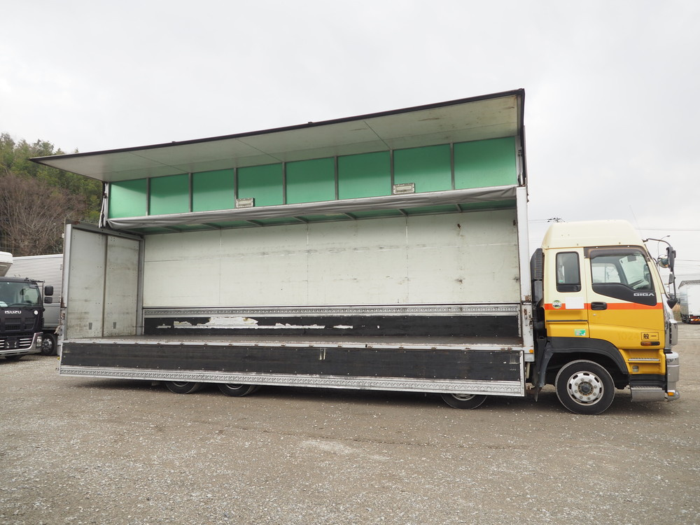 いすゞ ギガ ウイング車 大型 PKG-CYJ77W8 年式 H20[写真12]