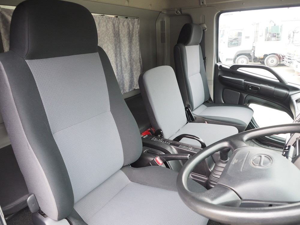 日野 レンジャー ウイング車 中型 TKG-FD9JLAG 年式 H28[写真35]