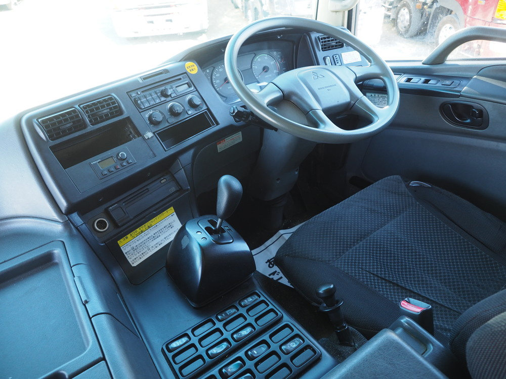 三菱ふそう スーパーグレート ウイング車 大型 BKG-FS54JZ 年式 H21[写真33]