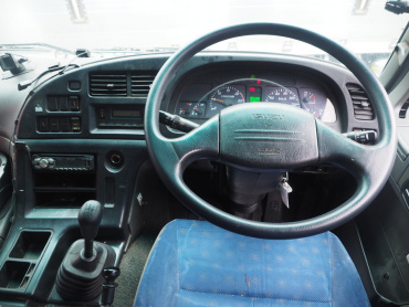 いすゞ ギガ ウイング車 大型 PDG-CYJ77W8 年式 H20[写真34]