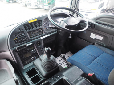 いすゞ ギガ 冷凍バン 大型 LKG-CYL77AA 年式 H22 [写真36]