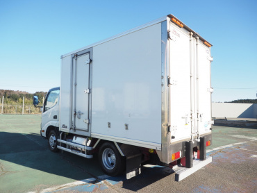 日野 デュトロ 冷凍バン 小型 BKG-XZU308M 年式 H22 [写真07]