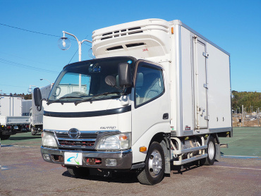 日野 デュトロ 冷凍バン 小型 BKG-XZU308M 年式 H22 [写真01]