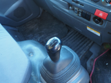 いすゞ エルフ バン車 小型 BKG-NLR85AN 年式 H20 [写真21]