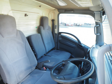 いすゞ エルフ バン車 小型 BKG-NLR85AN 年式 H20 [写真19]