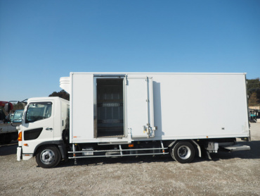 日野 レンジャー 冷凍バン 中型 TKG-FC9JKAG 年式 H25 [写真12]