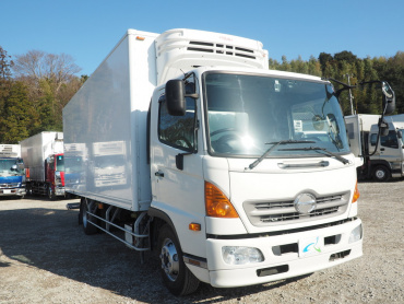 日野 レンジャー 冷凍バン 中型 TKG-FC9JKAG 年式 H25 [写真04]