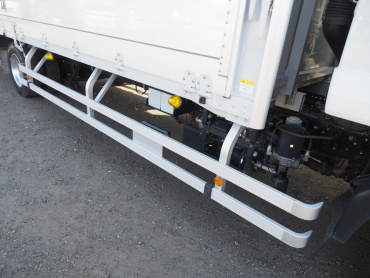 いすゞ フォワード ウイング車 中型 TKG-FRR90T2 年式 H28 [写真11]