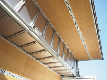 いすゞ フォワード ウイング車 中型 TKG-FRR90T2 年式 H28 [写真23]