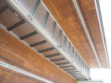 いすゞ ギガ ウイング車 大型 QKG-CYJ77A 年式 H24 [写真22]