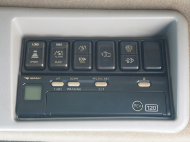 いすゞ ギガ ウイング車 大型 QKG-CYJ77A 年式 H24 [写真39]