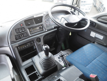 いすゞ ギガ ウイング車 大型 QKG-CYJ77A 年式 H24 [写真36]