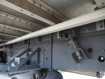 日野 グランドプロフィア ウイング車 大型 LKG-FW1EXBJ 年式 H23 [写真47]